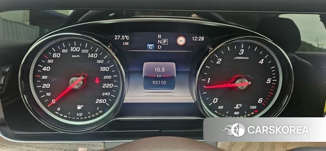 Mercedes-Benz E-Class W213 id 4511657 из Кореи 16