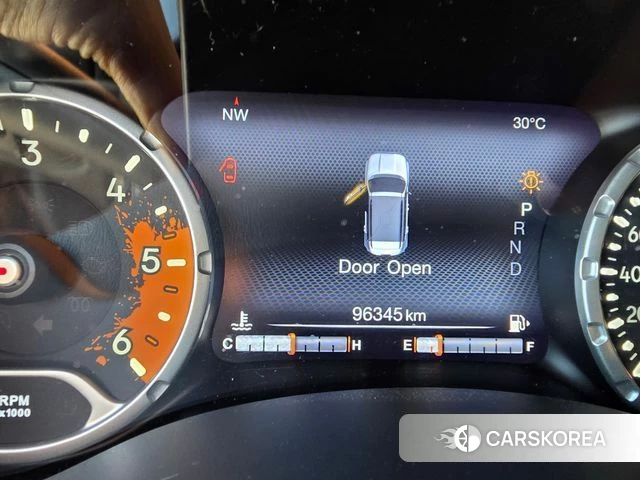Jeep Renegade id 4780948 из Кореи 8