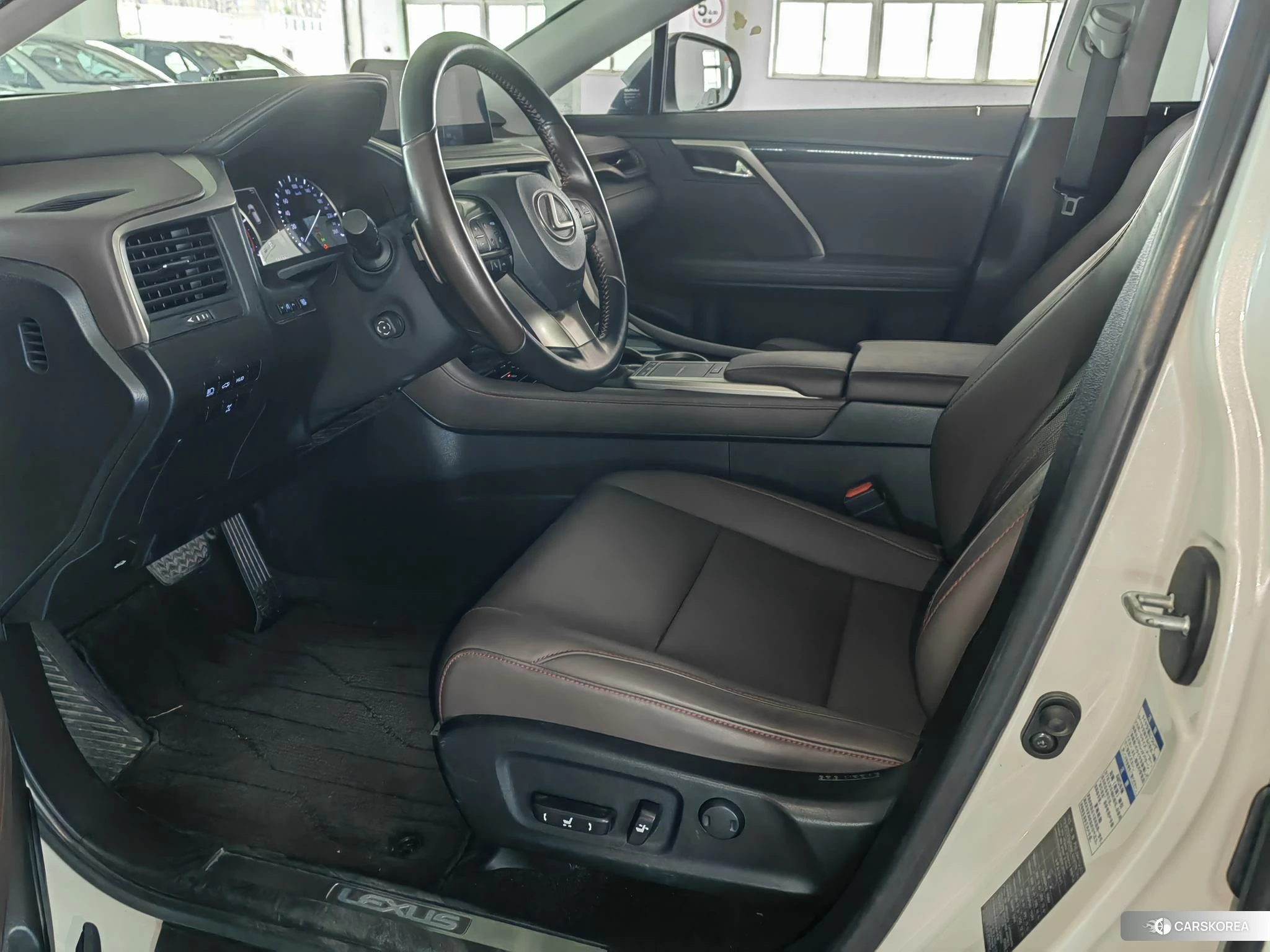 Lexus RX id 4440550 из Китая 13