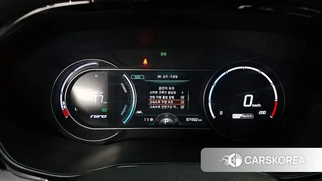 Kia Niro EV id 3451497 из Кореи 18