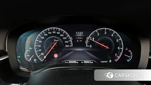 BMW 5 Series (G30) id 4285396 из Кореи 18
