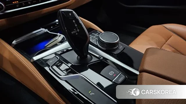 BMW 5 Series (G30) id 3460248 из Кореи 18