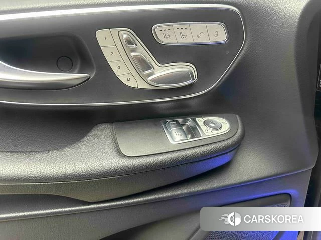 Mercedes-Benz V-class id 4301713 из Китая 20