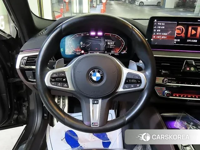 BMW 5 Series (G30) id 3757020 из Кореи 18