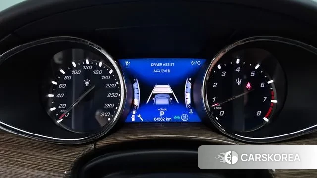 Maserati Quattroporte id 2970505 из Кореи 18