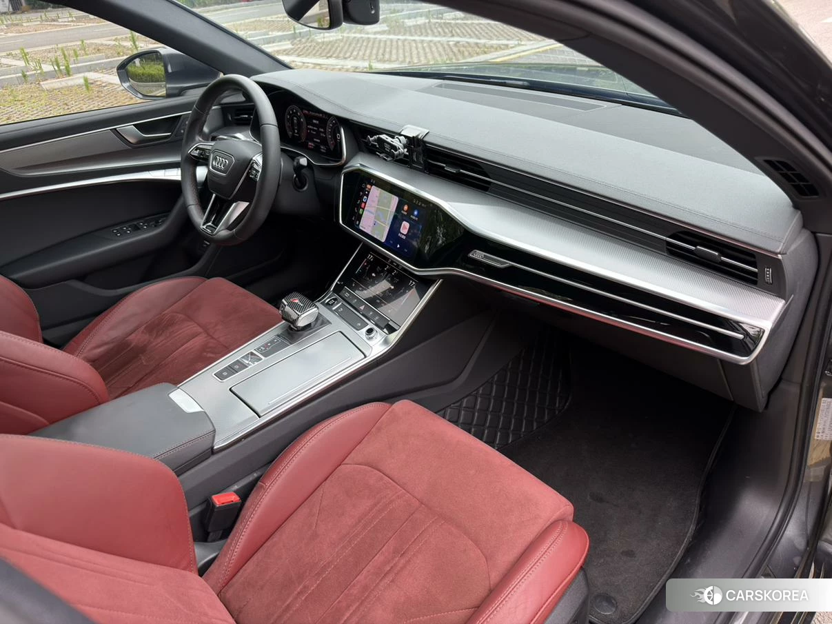 Audi A6L id 4473814 из Китая 18