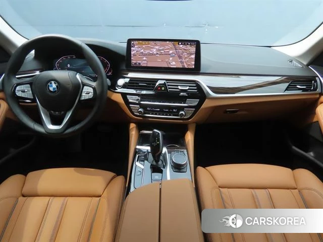 BMW 5 Series (G30) id 4572103 из Кореи 18