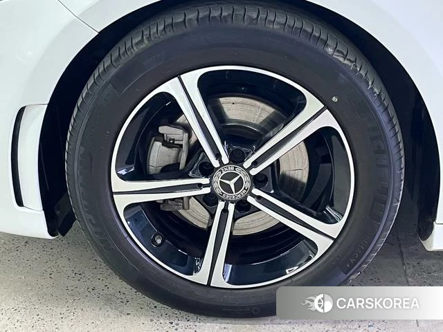 Mercedes-Benz Class A id 4279210 из Китая 16