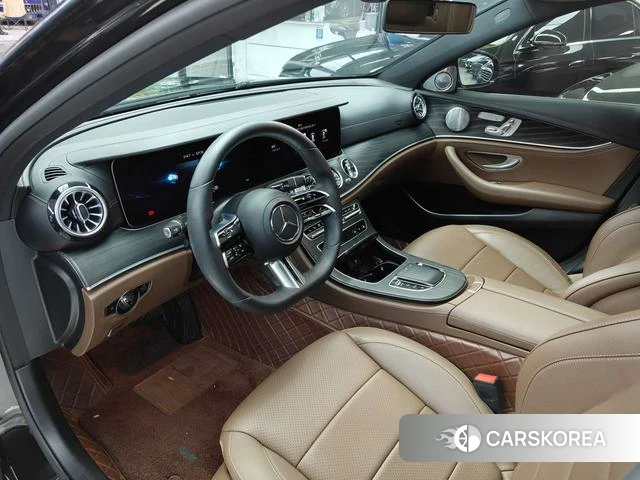 Mercedes-Benz E-class id 4335642 из Китая 14