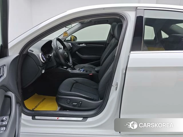 Audi A3 id 4253903 из Китая 18
