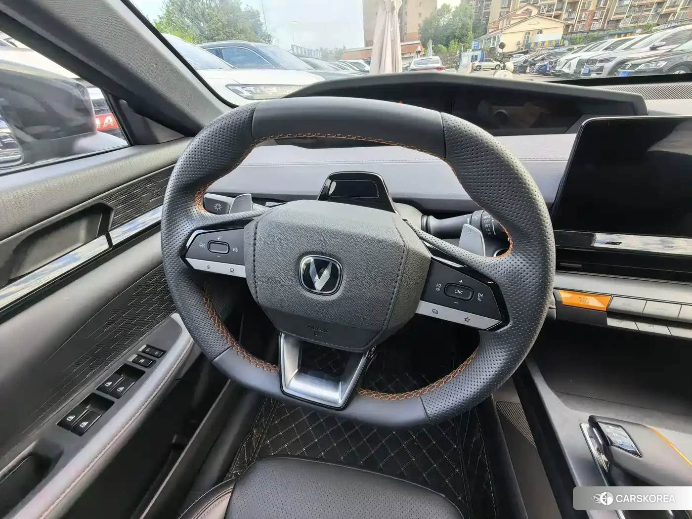 Chang'an UNI-V id 4659688 из Китая 12