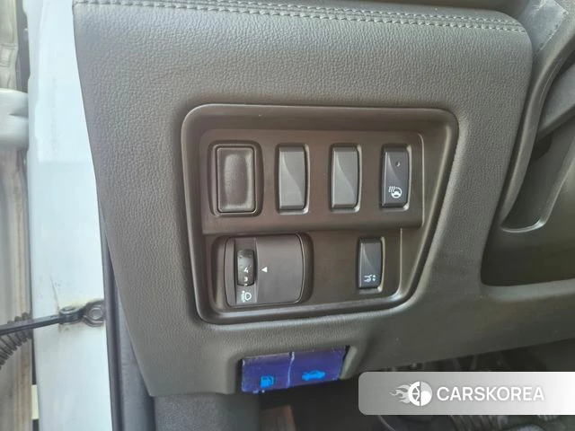 Renault Korea (Samsung) The New QM6 id 4600006 из Кореи 15