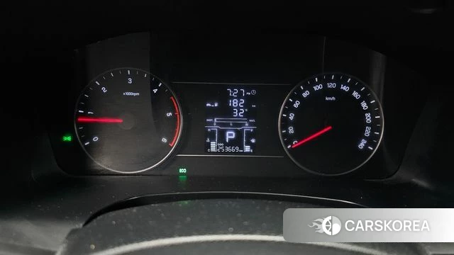 Ssangyong Rexton Sports id 4732736 из Кореи 18