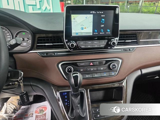 Hyundai The New Grand Starex id 4563133 из Кореи 17