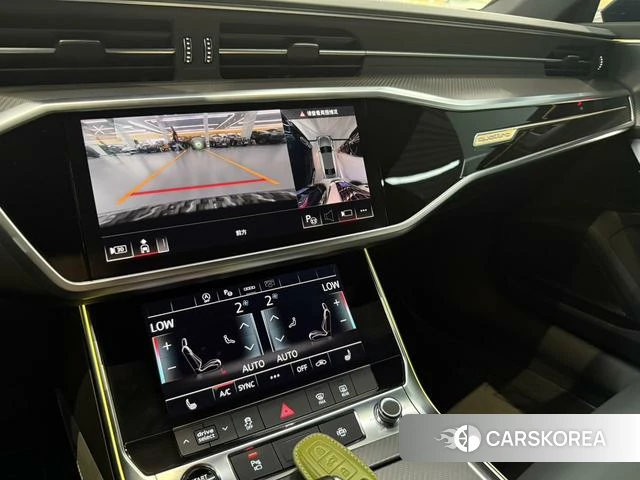 Audi A7L id 4261549 из Китая 27