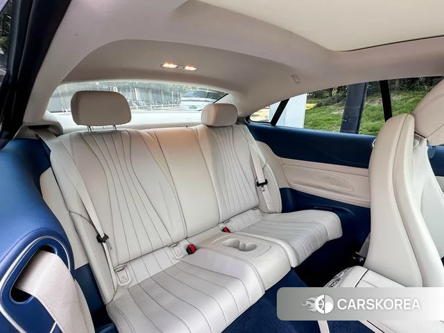 Mercedes-Benz E-class (imported) id 4321056 из Китая 16