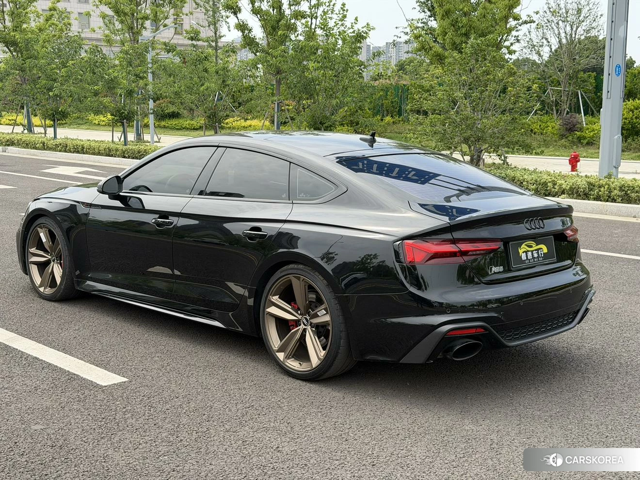 Audi RS 5 id 4421096 из Китая 8