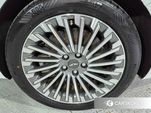Genesis Electrified G80 (RG3) id 4871797 из Кореи 18