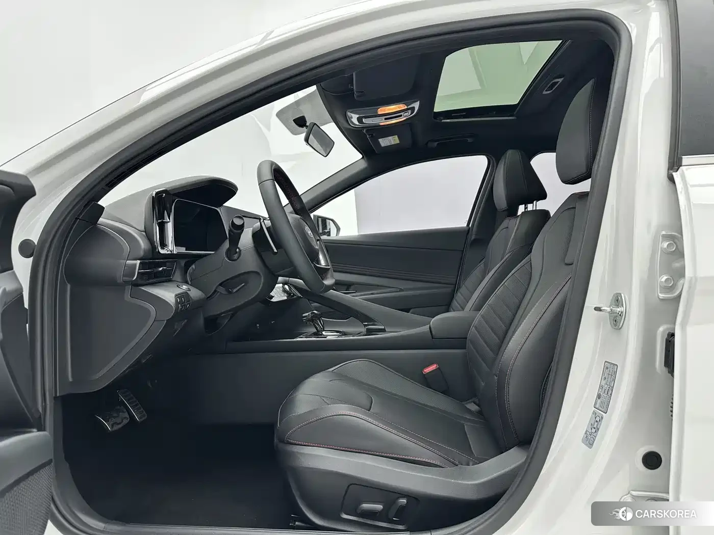 Hyundai Elantra id 4545588 из Китая 17
