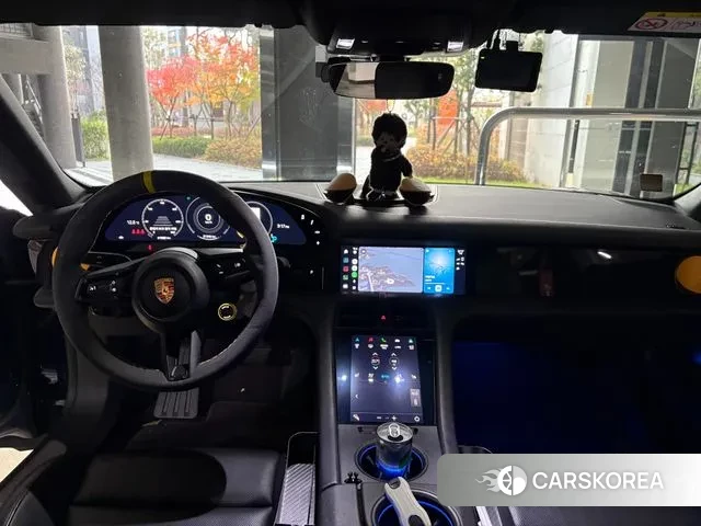 Porsche Taycan id 3406931 из Кореи 9