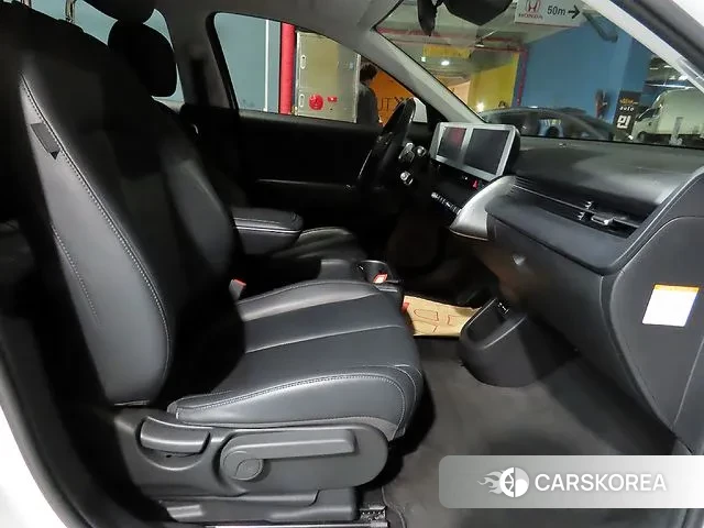 Hyundai Ionic 5 id 3411708 из Кореи 18