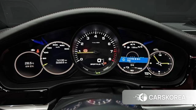 Porsche Panamera (971) id 4490426 из Кореи 28