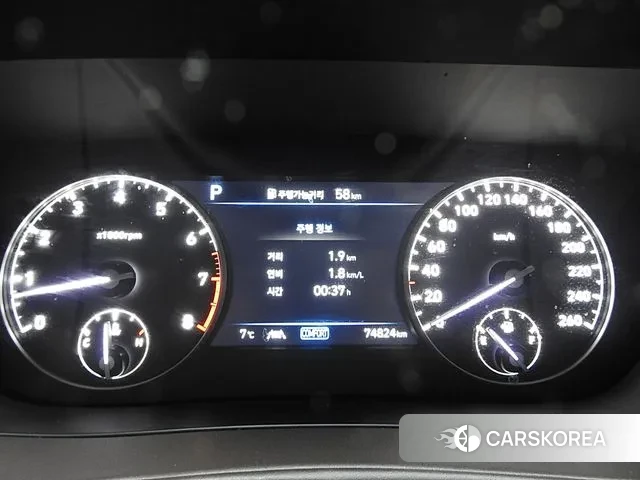 Genesis G90 id 3425442 из Кореи 18