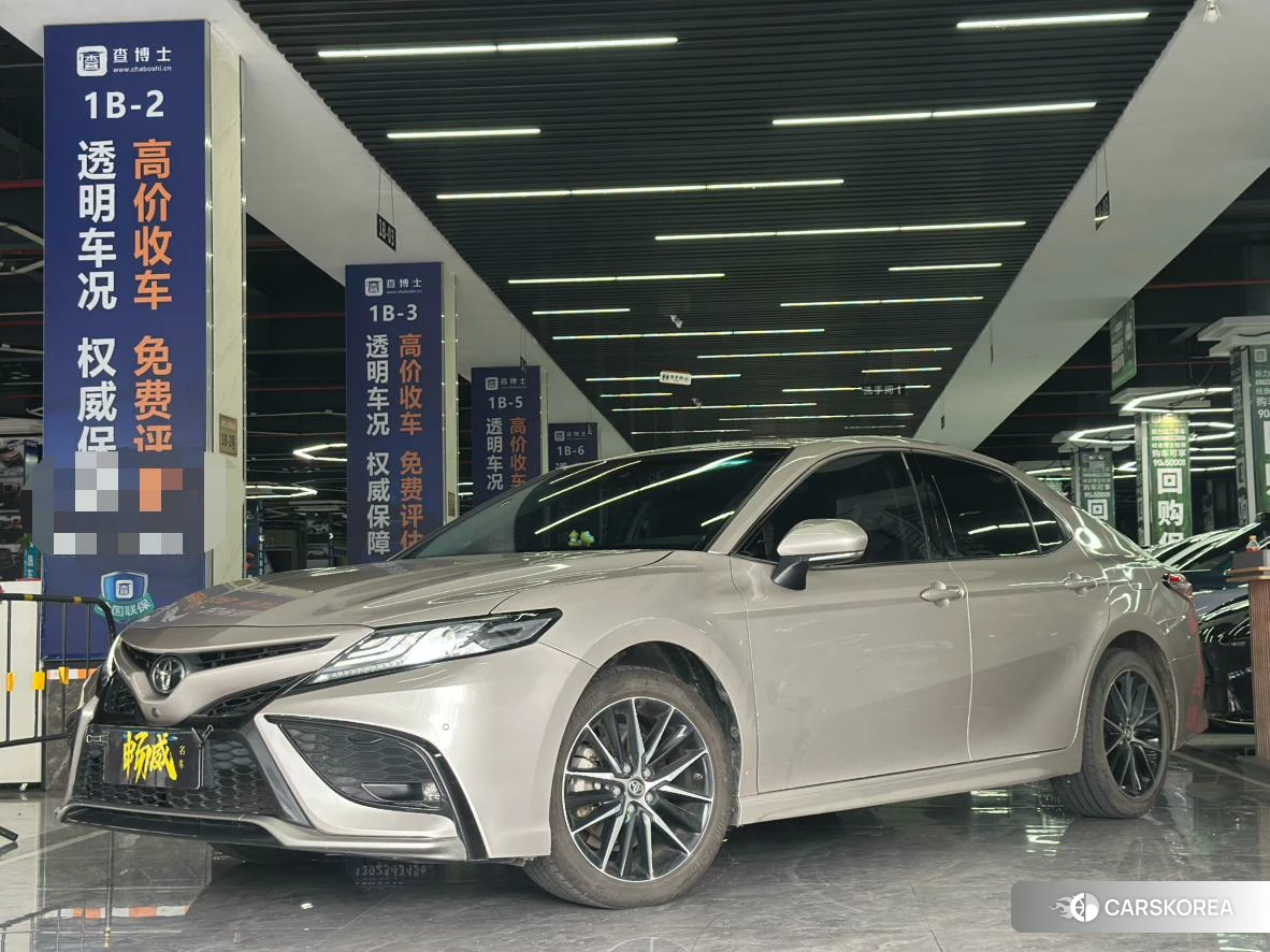 Toyota Camry id 4453101 из Китая 14