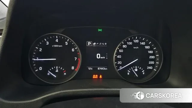 Hyundai Avante AD id 3728783 из Кореи 18