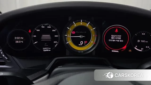 Porsche 911(992) id 3016470 из Кореи 18