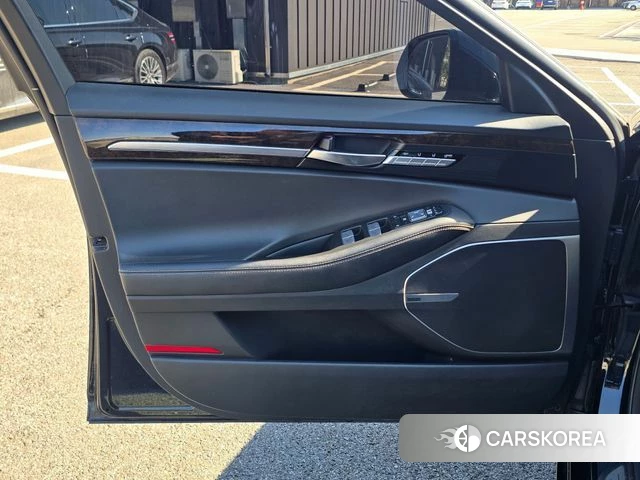 Genesis G90 id 3905194 из Кореи 18