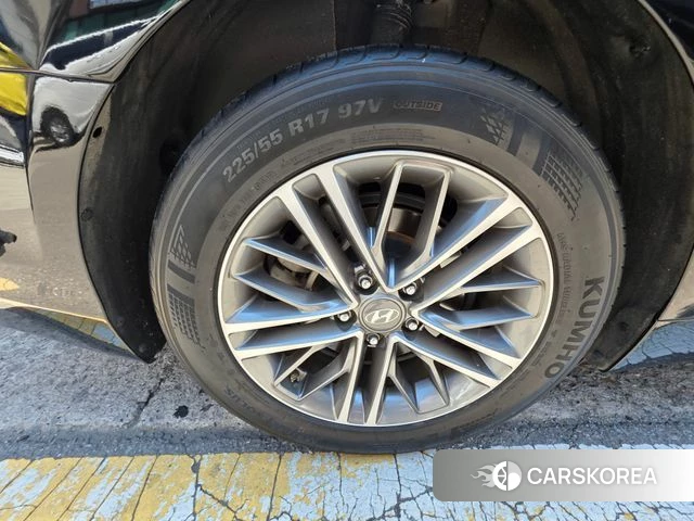 Hyundai Grandeur IG id 4424649 из Кореи 18