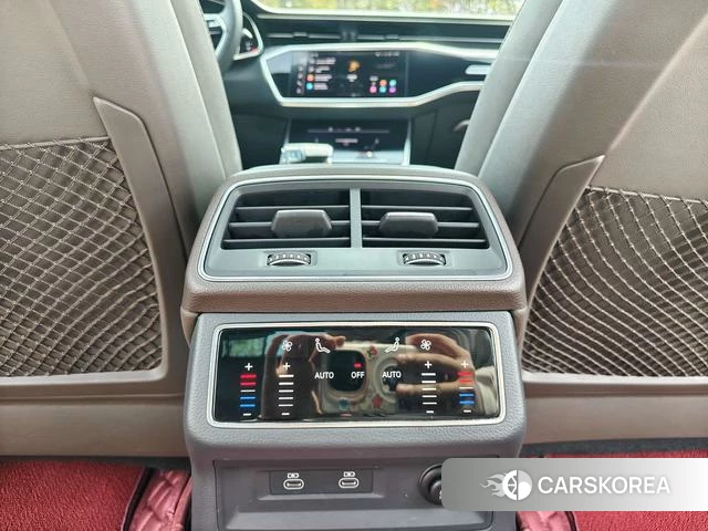 Audi A7L id 4259733 из Китая 23