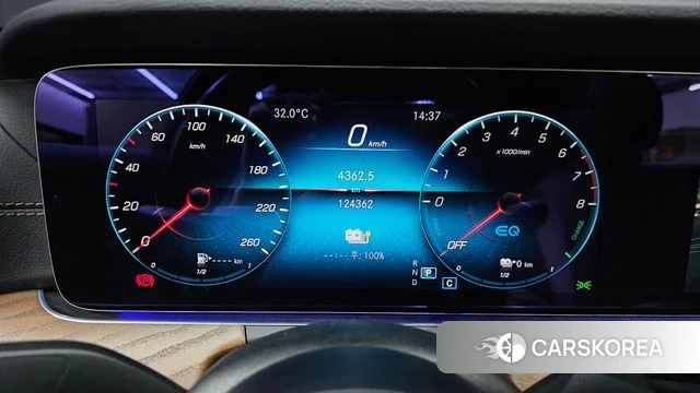 Mercedes-Benz E-Class W213 id 4697814 из Кореи 32