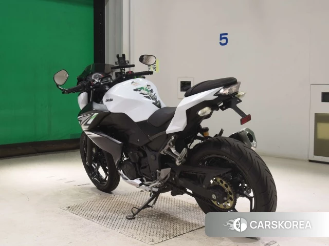 Kawasaki Z250 id 4405617 из Японии 8