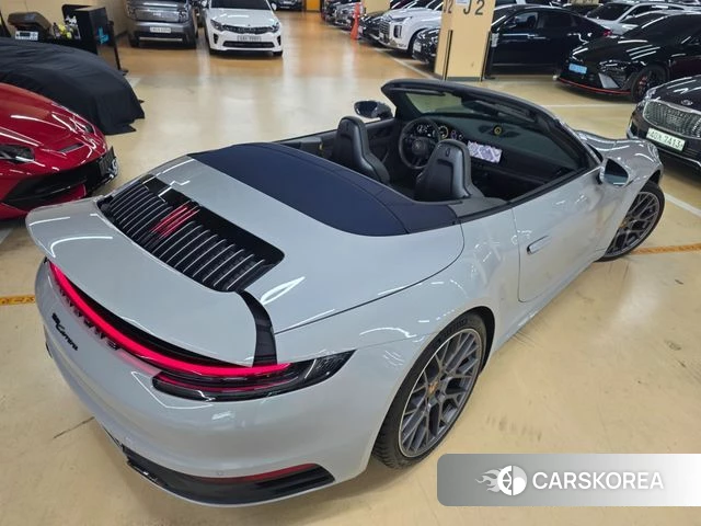 Porsche 911(992) id 3916644 из Кореи 18