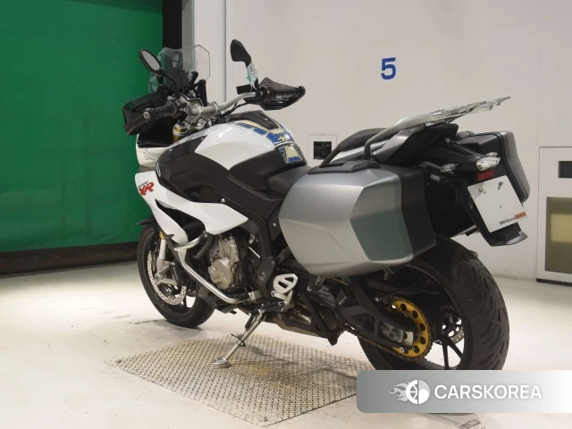 BMW S1000XR id 4312680 из Японии 8