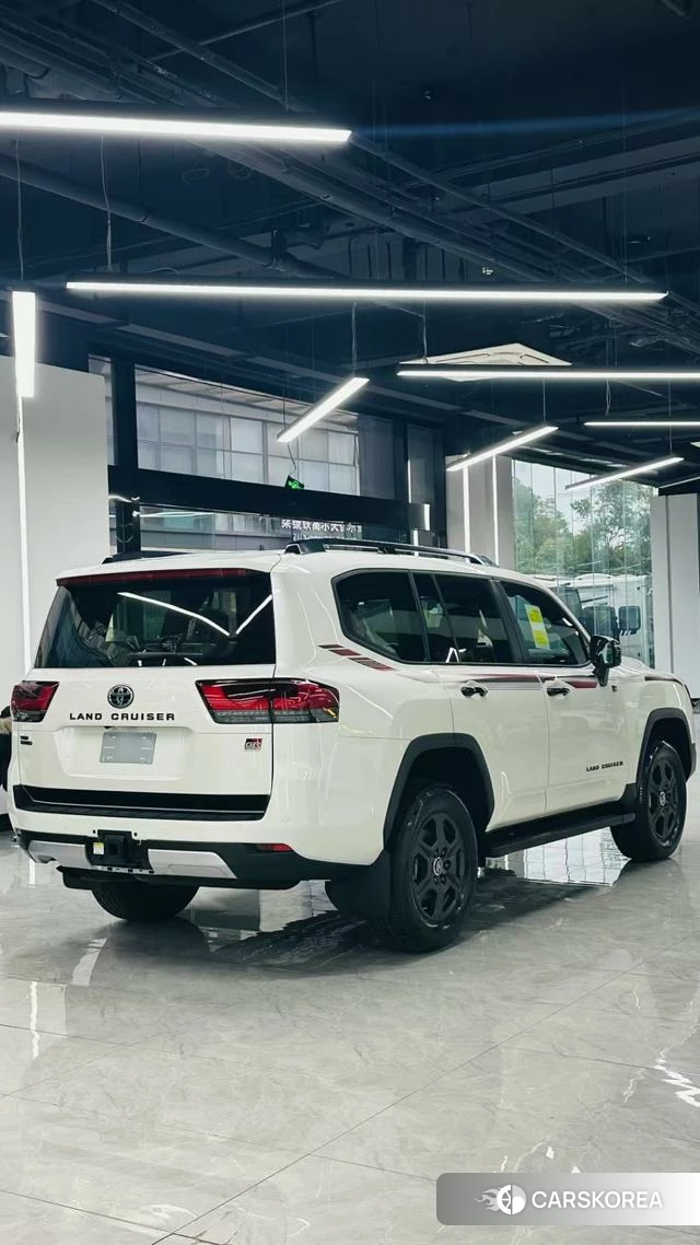 Toyota Land Cruiser (imported) id 4258369 из Китая 8