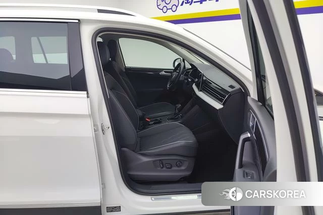 Volkswagen Tiguan L id 4261910 из Китая 15