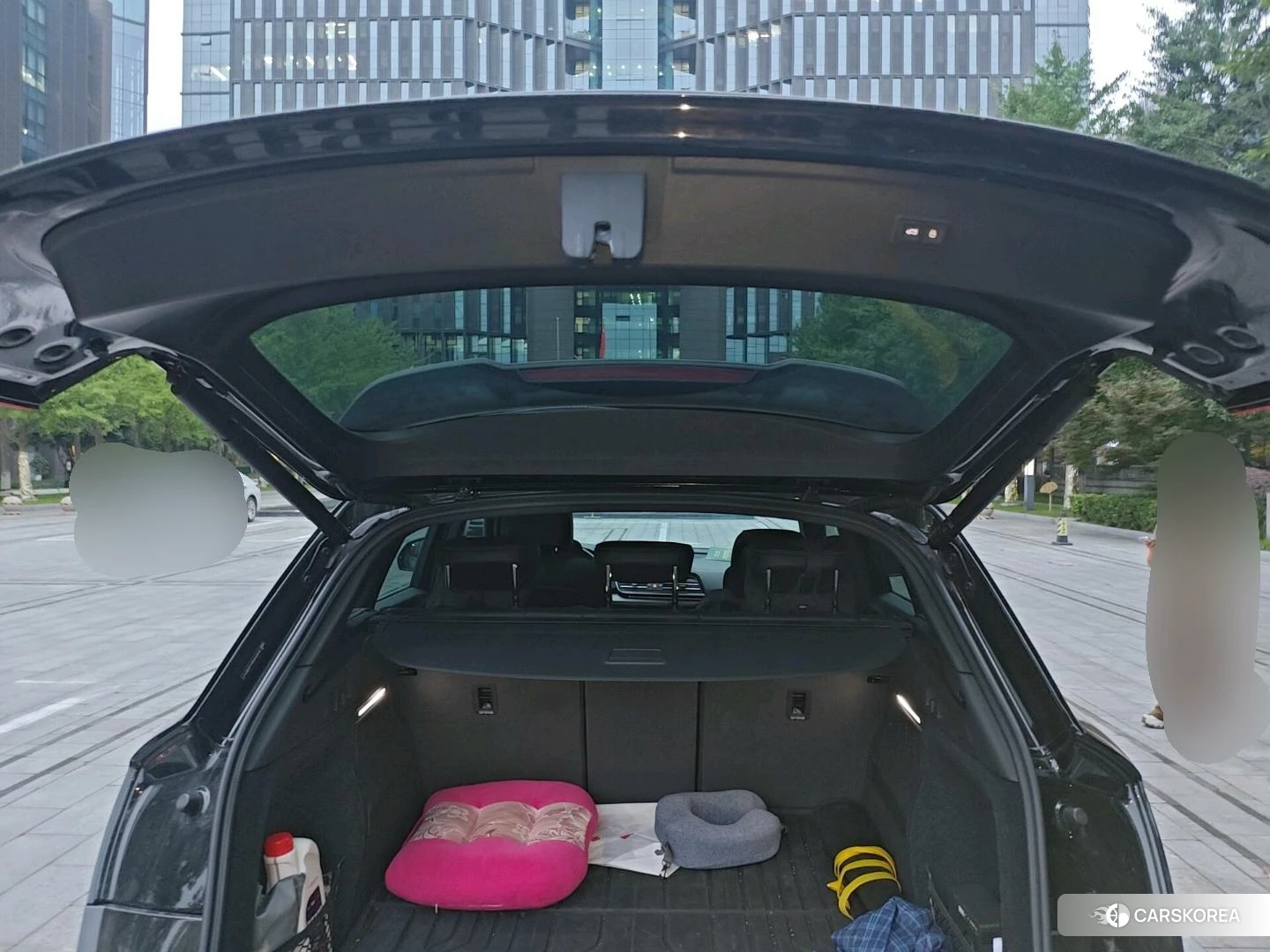 Audi Q5L id 4510811 из Китая 19