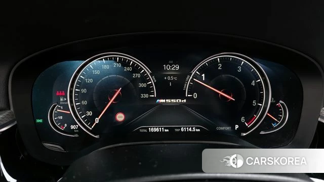 BMW 5 Series (G30) id 4496973 из Кореи 18