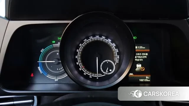 Hyundai Avante Hybrid (CN7) id 2980815 из Кореи 18