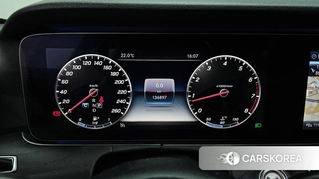Mercedes-Benz E-Class W213 id 4318077 из Кореи 33