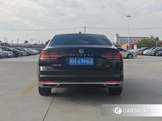 Volkswagen Huiang id 4336109 из Китая 11