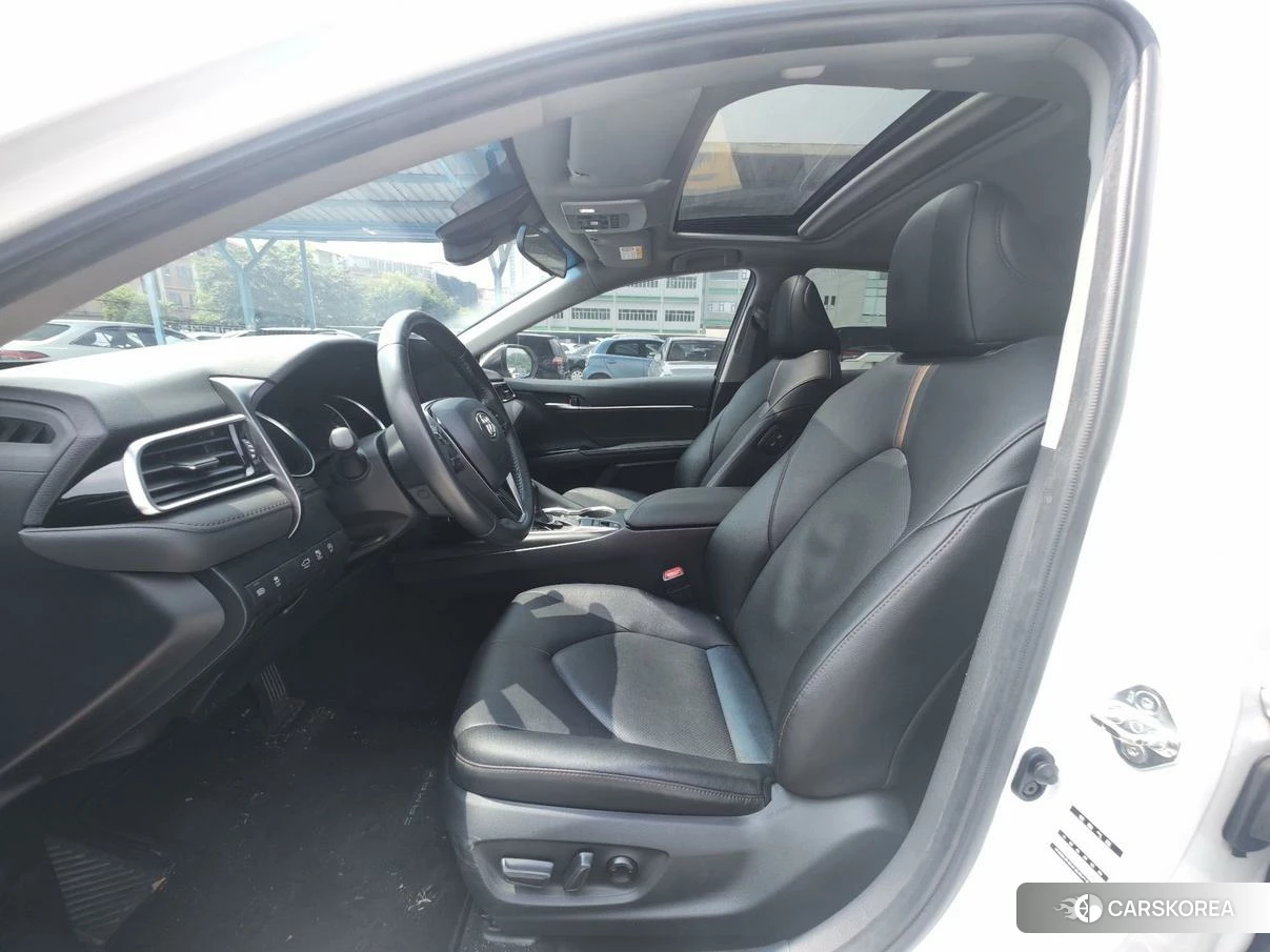 Toyota Camry id 4493118 из Китая 16