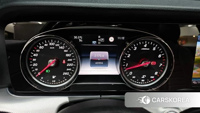 Mercedes-Benz E-Class W213 id 4610177 из Кореи 18