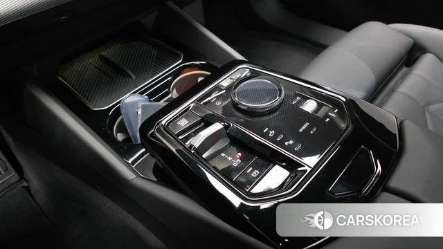 BMW 5 Series (G60) id 3825722 из Кореи 18