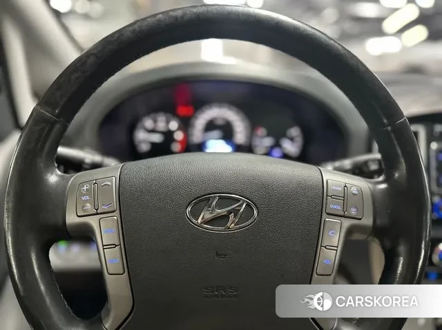 Hyundai The New Grand Starex id 3357240 из Кореи 18