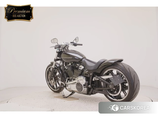 Harley-Davidson Softail Breakout FXBRS1868 id 4366823 из Японии 8