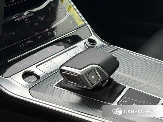 Audi A6L id 4359130 из Китая 23